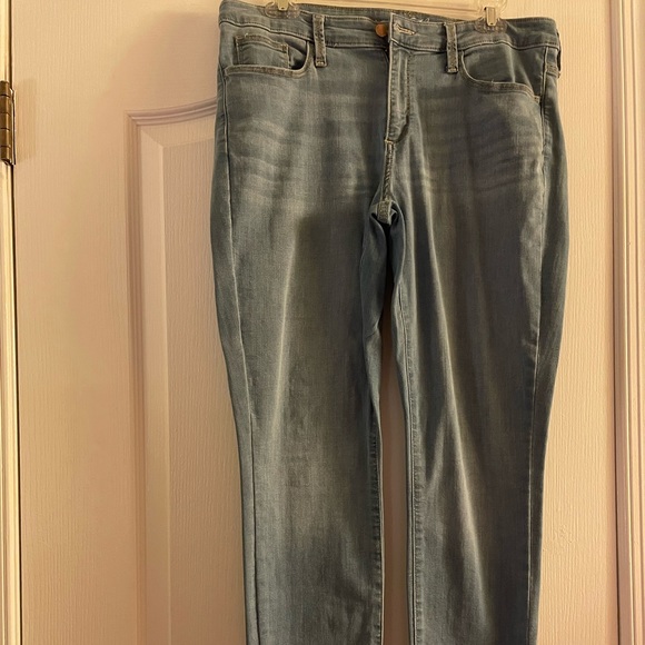 Jeans - Picture 3 of 8